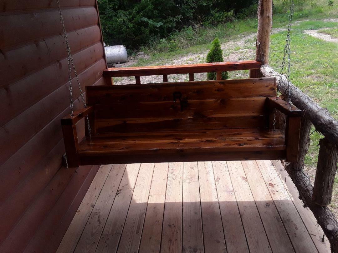 Amish Made Cedar Cabin With A Loft On A Buffalo Farm Close To The Buffalo River Marshall Екстериор снимка