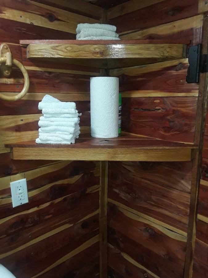 Amish Made Cedar Cabin With A Loft On A Buffalo Farm Close To The Buffalo River Marshall Екстериор снимка